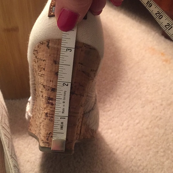 Ladies Toms wedge shoes - Picture 5 of 6